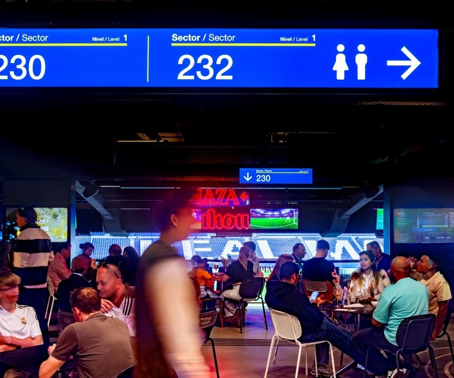 Wayfinding en Bernabéu_Signed by Signes (5)